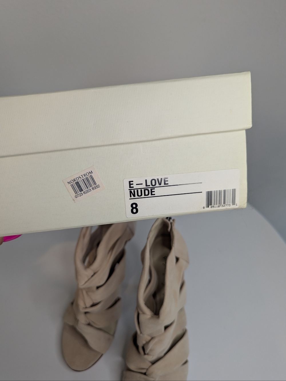 Elizabeth and James E-Love Nude Suede Strappy Heels Sz 8 w/Box - Picture 10 of 11